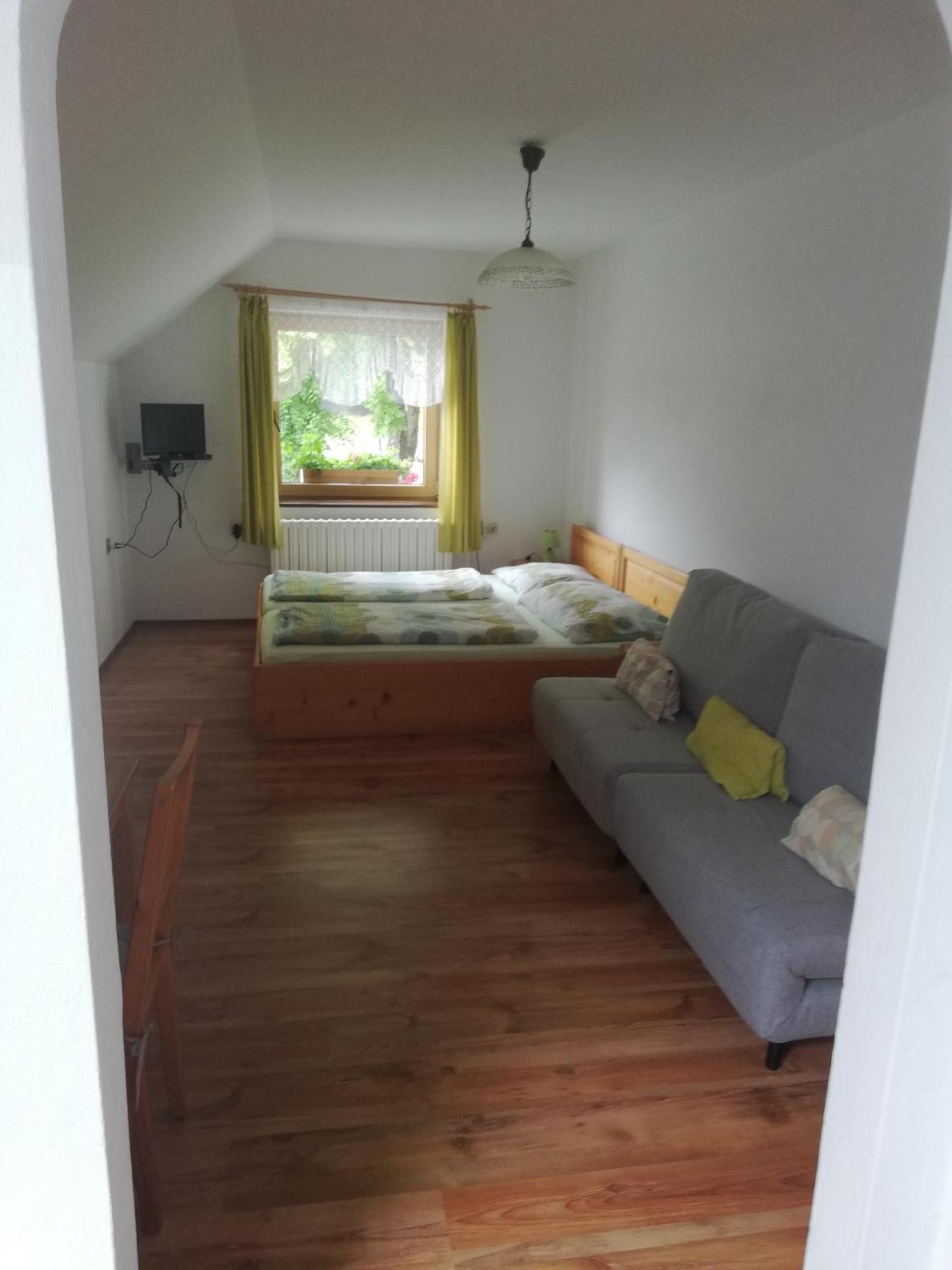 Apartmany Pod Kaplickou Stachy Exteriér fotografie